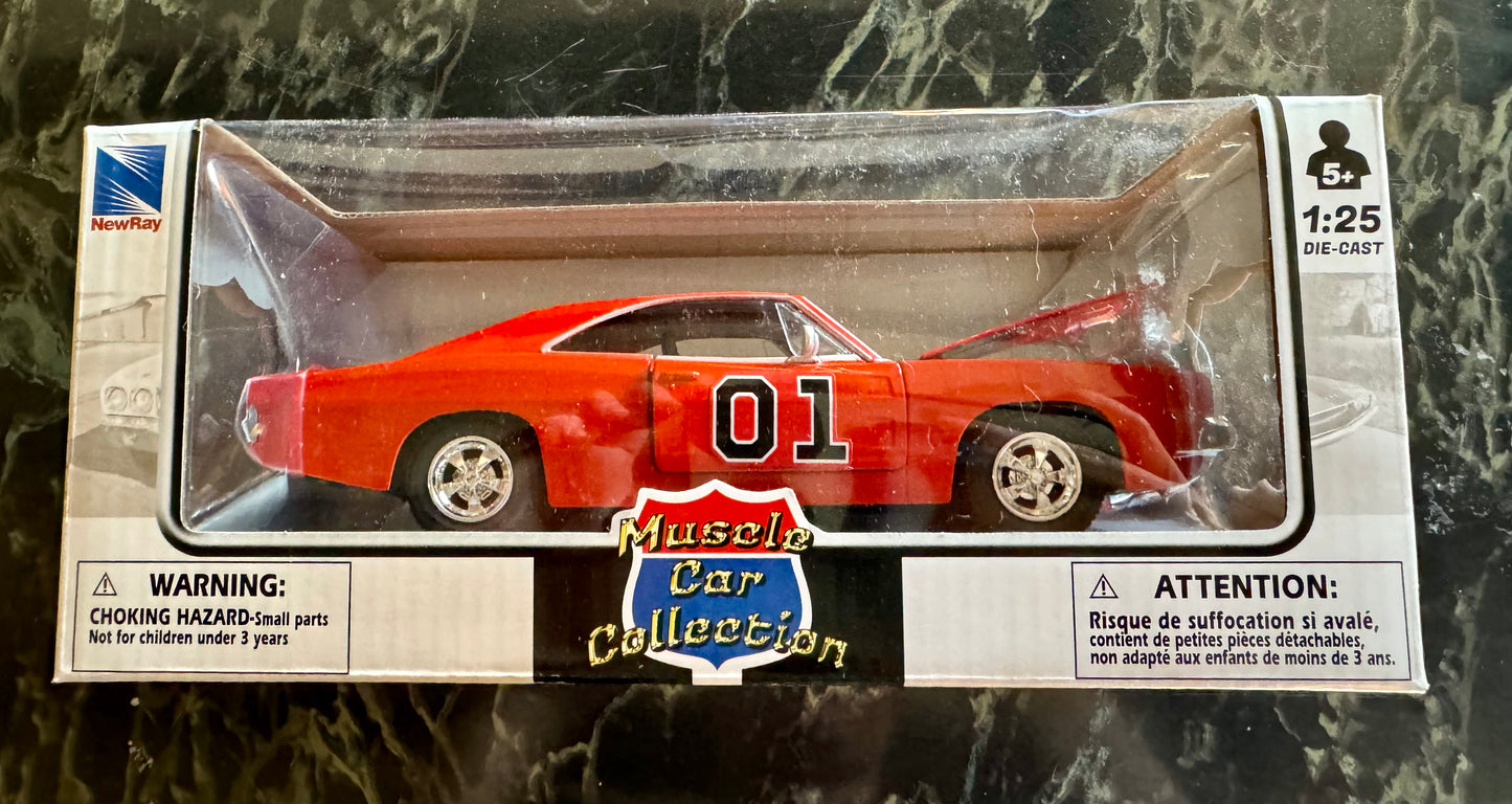 Signed Tom Wopat (Luke Duke) General Lee